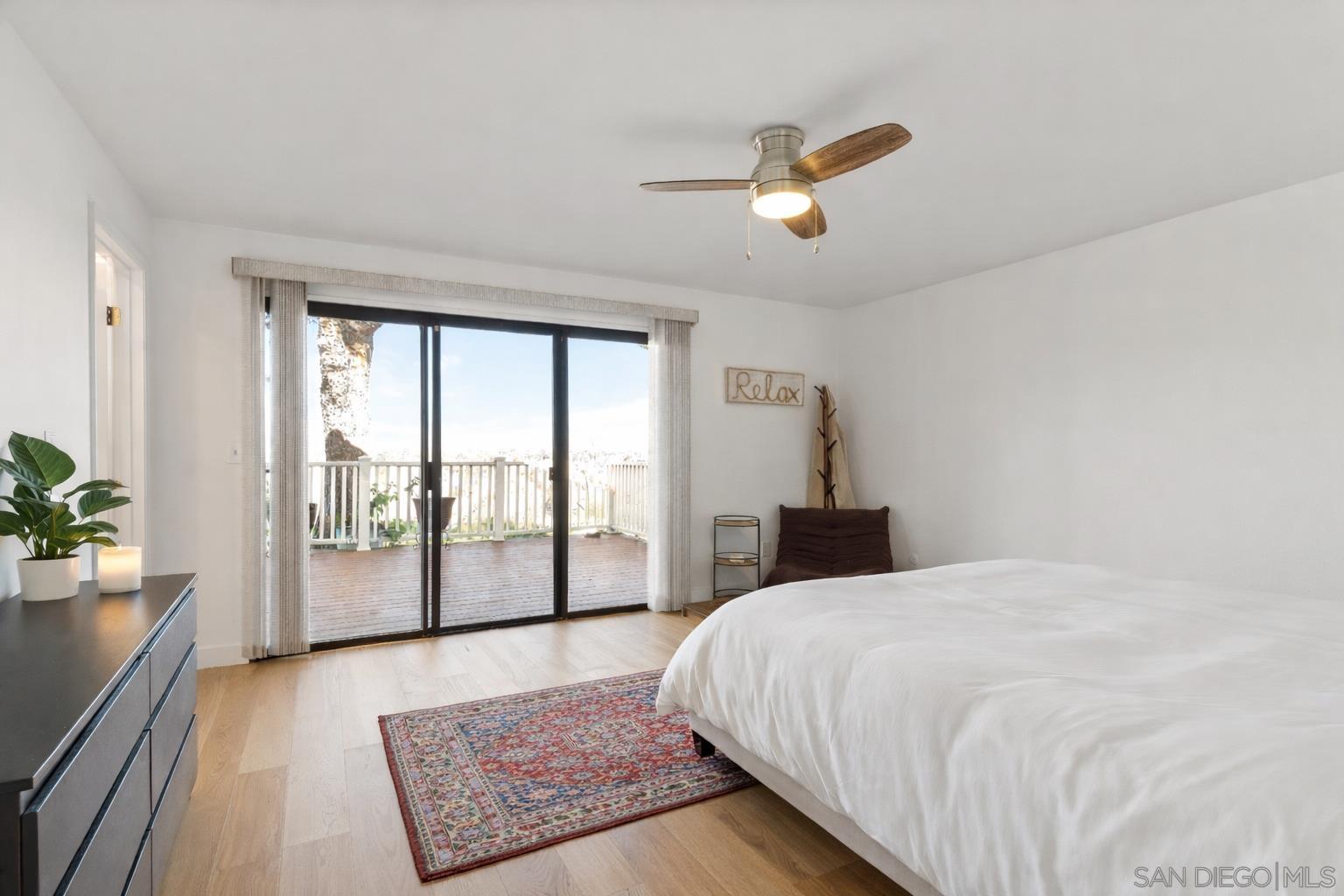 Master suite with direct access to the canyon-view deck